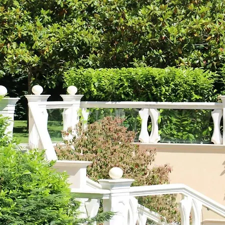 Private Beach 2br La Mer Flat With Free Parking * Varna