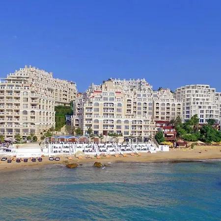 Private Beach 2br La Mer Flat With Free Parking Apartment