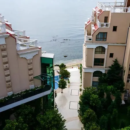 Private Beach 2br La Mer Flat With Free Parking Apartment *