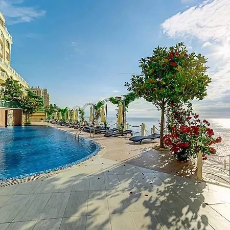 Private Beach 2br La Mer Flat With Free Parking * Varna
